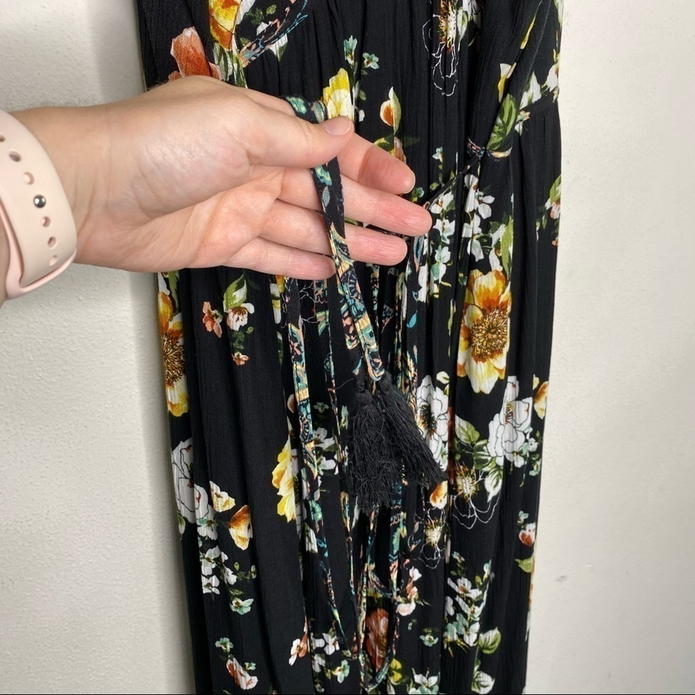 Torrid BLACK FLORAL MIXED PRINT MIDI DRESS - Picture 8 of 12